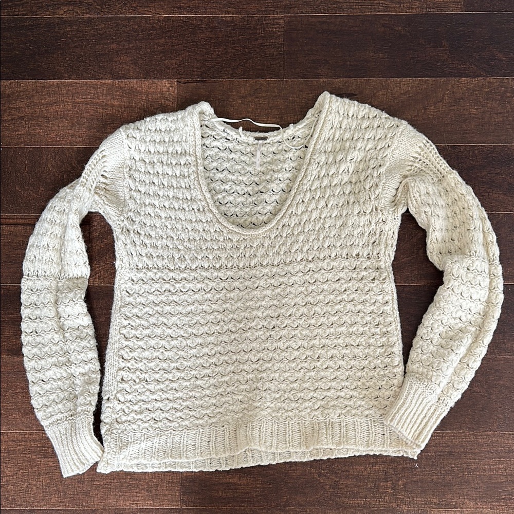 Free people oversized "small" Cozy Cream Knit Sweater
